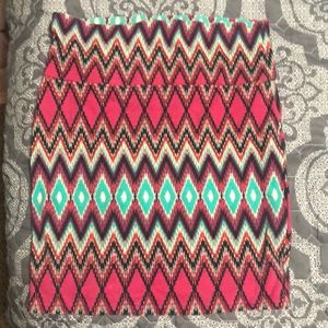Tribal print body con skirt